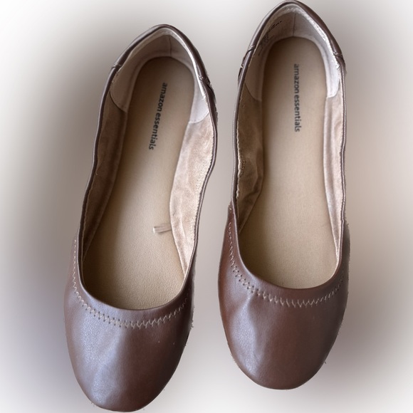 Amazon Essentials ballet flat 9.5W - Picture 2 of 9